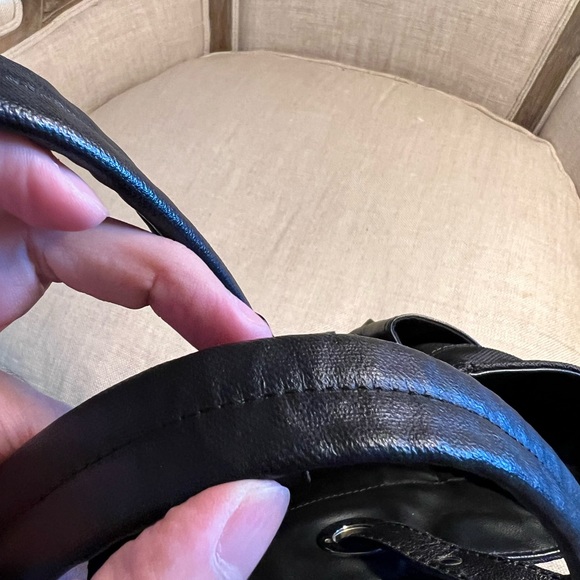 Excellent Condition Authentic Chanel Biarritz Tote with pouch - Picture 10 of 13